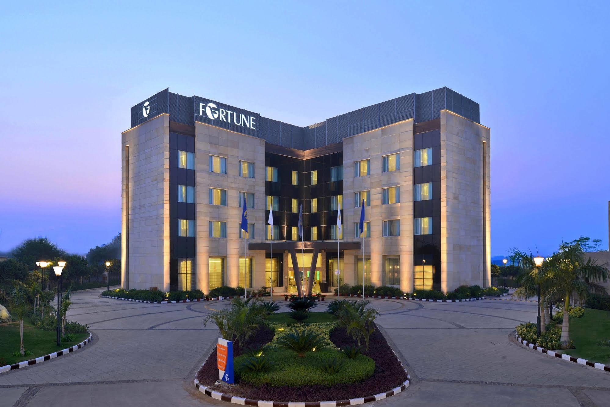 Fortune Park Orange - Member ITC Hotel Group, Bhiwadi Exterior foto